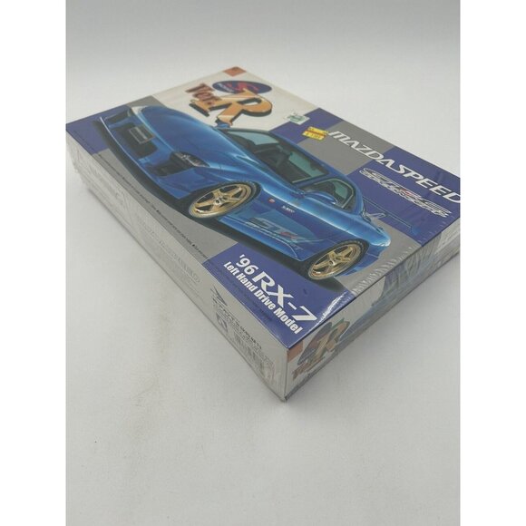 Aoshima Mazda Speed RX-7 Ver. R - 1/24 Model Car Kit 023822 - NEW, Sealed - Picture 5 of 6